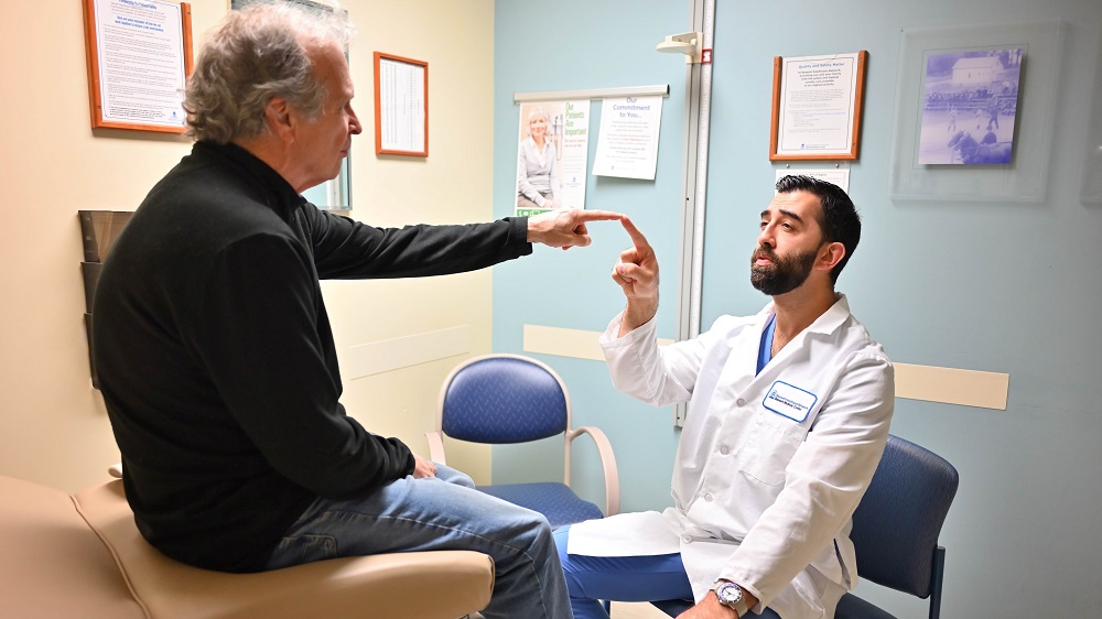 Neuro Chief with patient